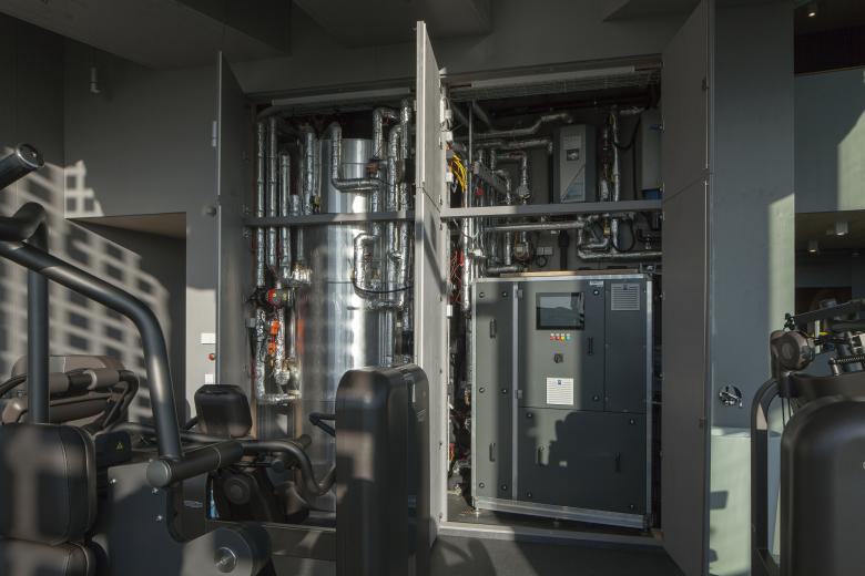 Le coeur de l'innovation: Pompe à chaleur de CO2 et réservoir de stockage © Empa / Reinhard Zimmermann