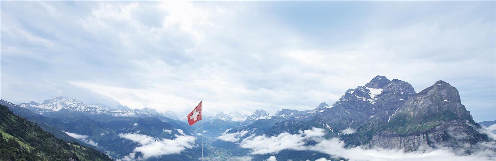 La bandiera svizzera: quel «più» che fa la differenza