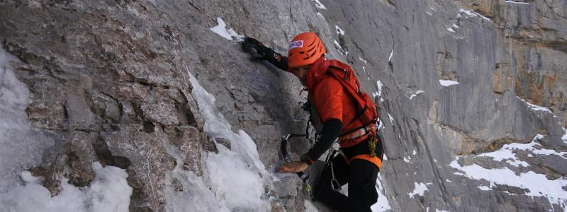 Ueli Steck climbing the North Face of the Eiger – ascent