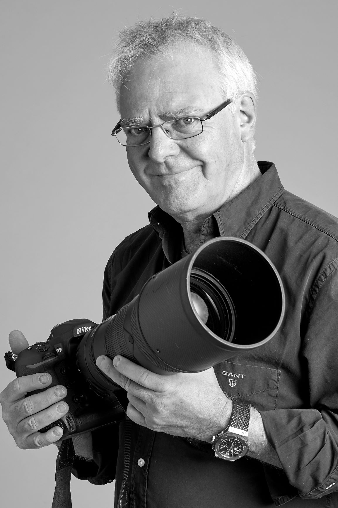 Jean-Guy Python, Fotojournalist und Autor des Buchs «Suisses en mer »