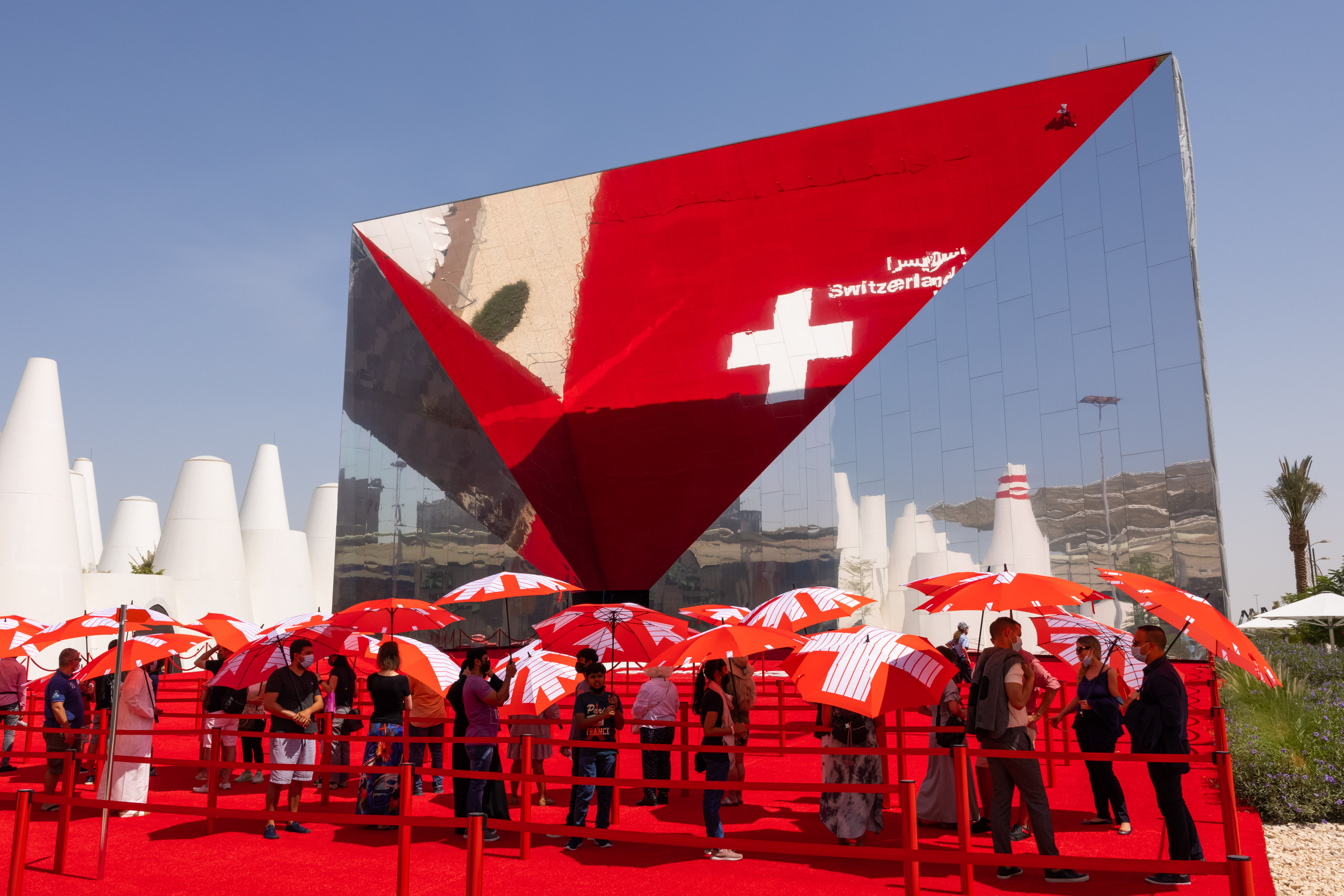 Swiss pavilion - red carpet