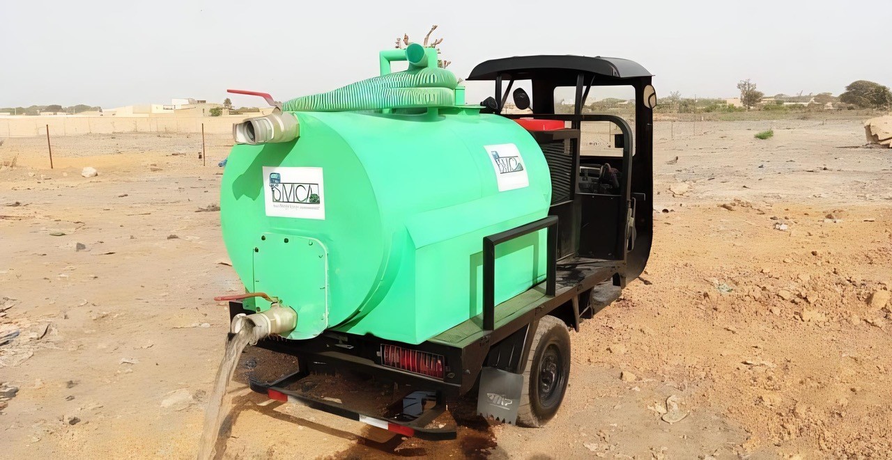 SIVICA truck used to collect faecal sludge in Fatick © Christine Faye