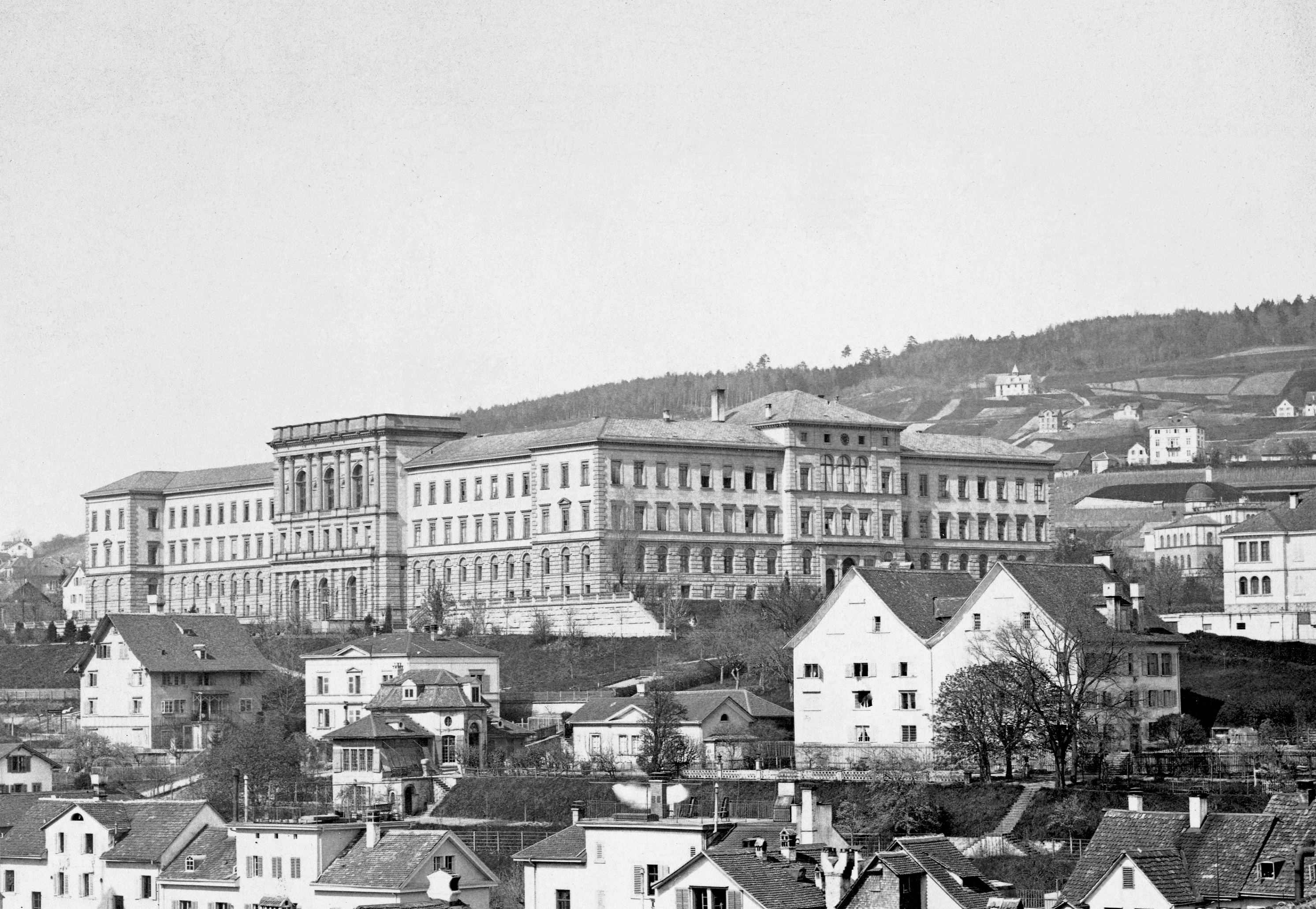 Vue du bâtiment de l’École polytechnique fédérale vers 1880