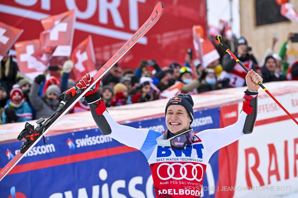 Marco Odermatt, Gewinner des Riesenslaloms von Adelboden