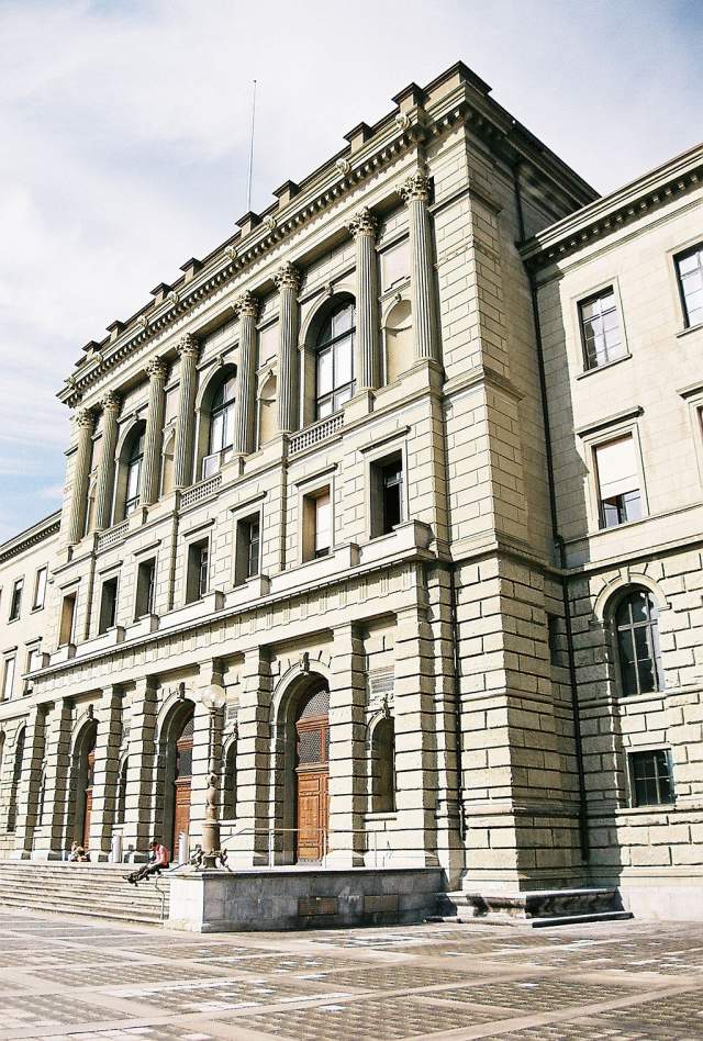 1024px-ETH_Zentrum.jpg