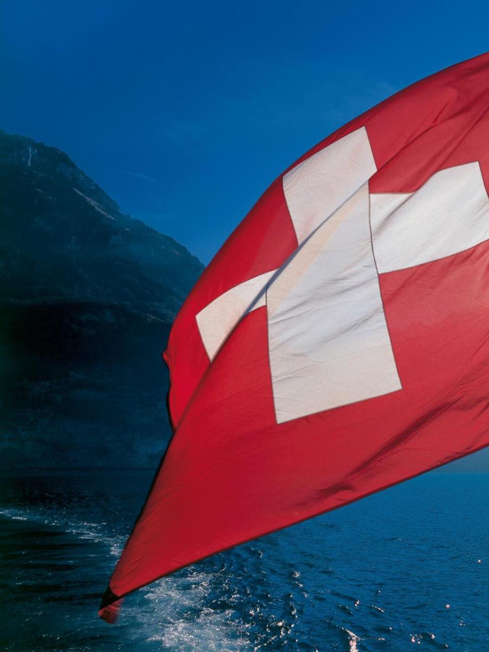 bandera suiza 